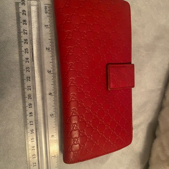 GUCCI Red Leather GUCCI stamped logo Billfold - Picture 6 of 9